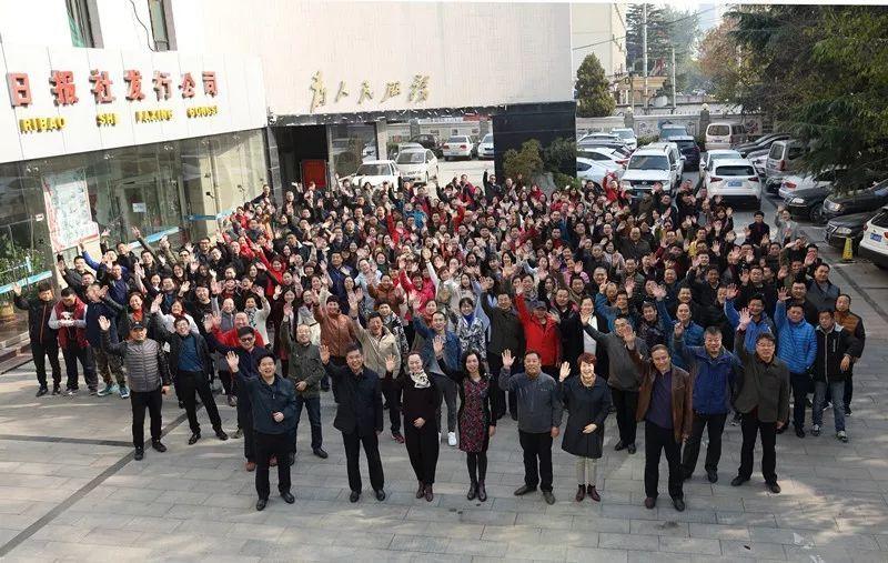 新春灯会“花式”点亮文旅经济